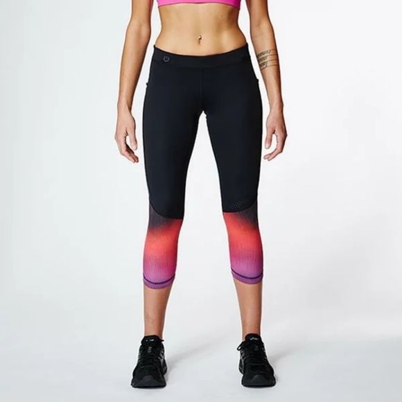 Lumo Run Leggings - Picture 2 of 11